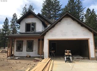 801 S Wrangler Ct, Sisters, OR 97759