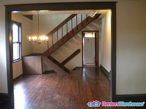 4th image of 1157 N Garfield St