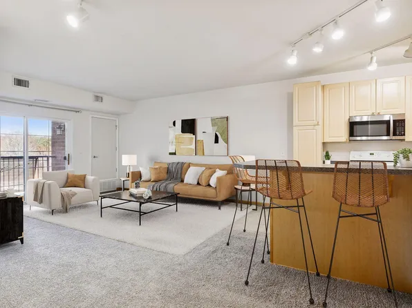 1800 Graham Ave Unit 325, Saint Paul, MN 55116