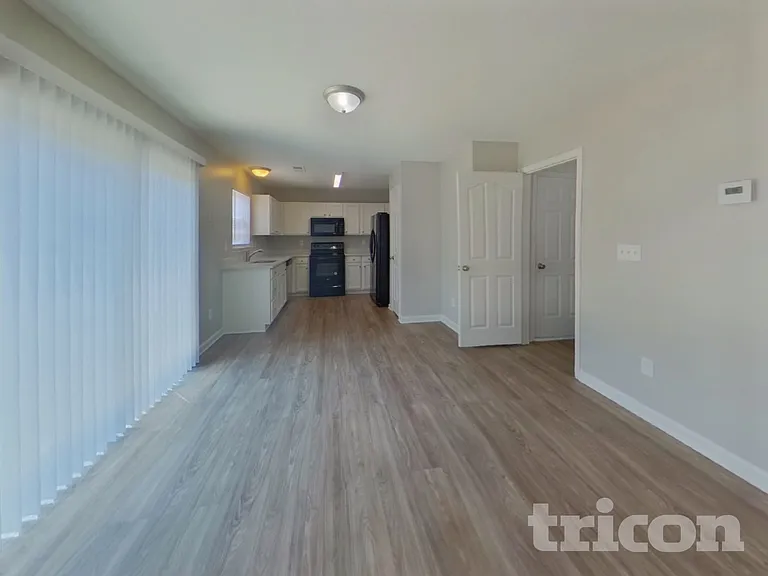 12724 Deaton Hill Dr — Photo 5