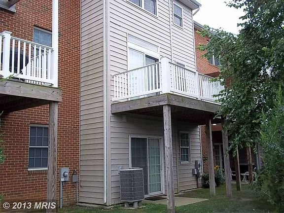 deck off kitchen