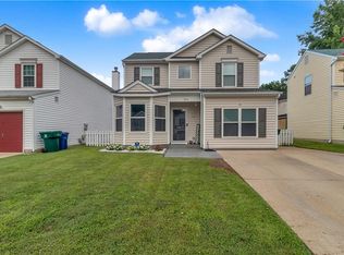 324 Warwick Landing Pkwy, Newport News, VA 23608
