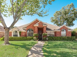 7005 Buckhorn Dr, Rowlett, TX 75089