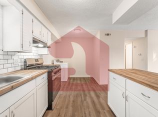 407 S Cleveland St, Springdale, AR 72764