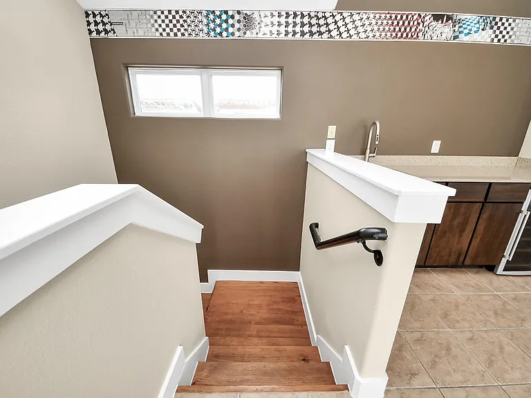 1807 W Webster St — Photo 31