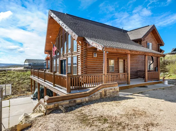 2372 S Hidaway Cir, Garden City, UT 84028