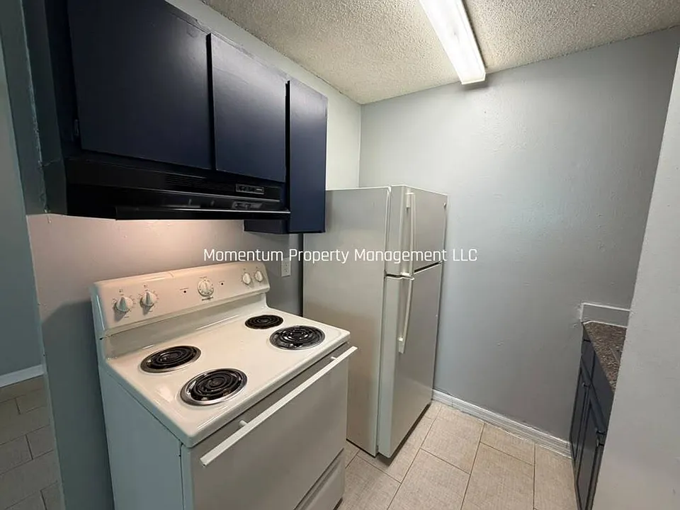 2811 Anthony St #B