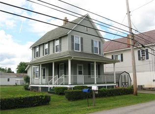 617 Old Zelienople Rd, Ellwood City, PA 16117