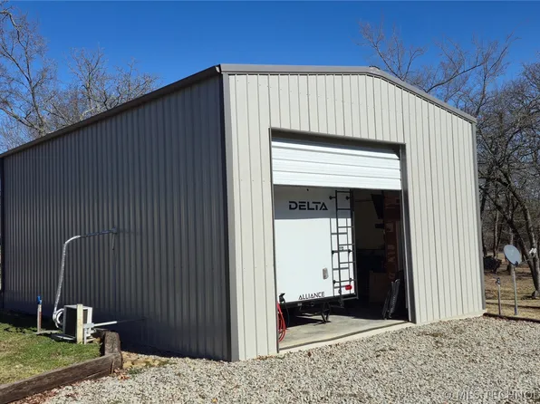 114305 S 4209th Rd, Eufaula, OK 74432