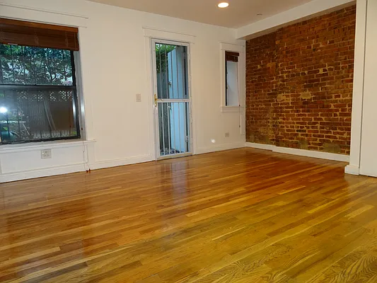 Rented by Keller Williams NYC | media 23