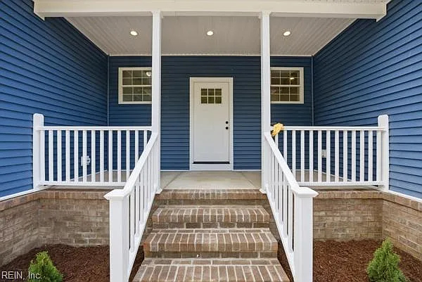 3 bed, 2380 sqft, $2,995 — Photo 4