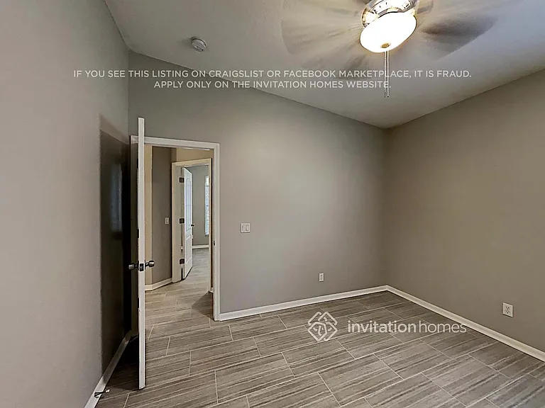 5902 Falconpark Ct — Photo 12