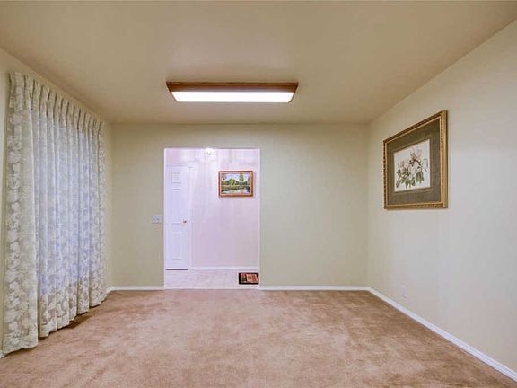 5th image of 2470 Woodsage Dr