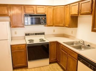 2501 Q St APT 305, Lincoln, NE 68503