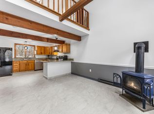 186 Walnut St, Hyannis, MA 02601