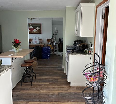 5th image of N52W34820 Lake St #A