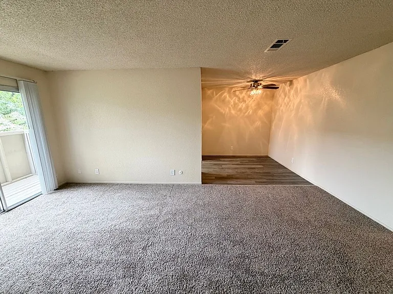 Merit Manor Apartments — Photo 46