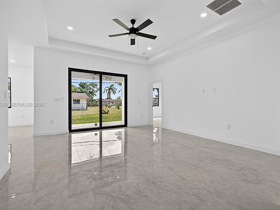 5th image of 3050 NW 24th St