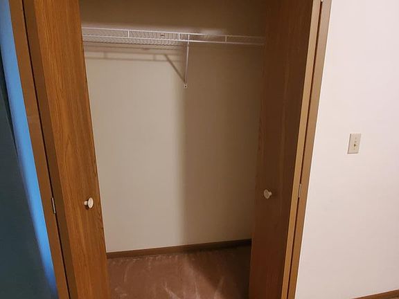 3rd image of 225 Gill Ave