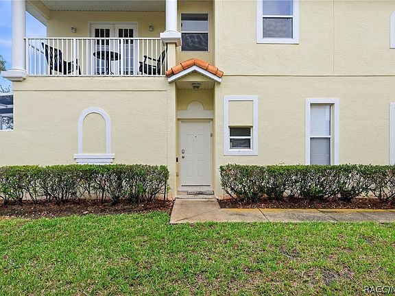 3rd image of 1134 S Beach Cir