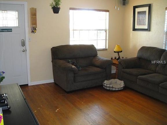 5th image of 5125 44th Ave N