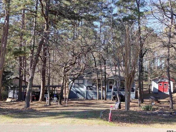 2935 Holly Trl E, Holly Lake Ranch, TX 75765