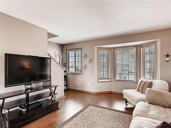 5th image of 4967 Evergreen Dr N Unit 2