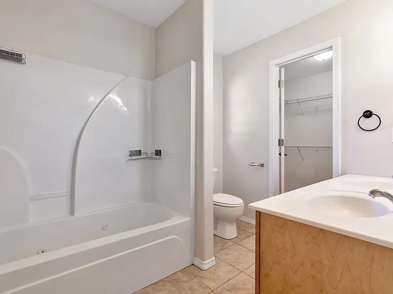 6708 Shady Rd — Photo 13