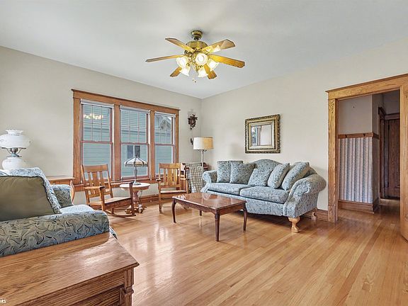 5th image of 310 N 8th St