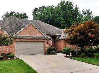 6901 Ridgewood Trl, Toledo, OH 43617