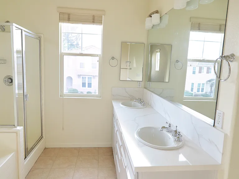 701 Ferrier Way — Photo 16
