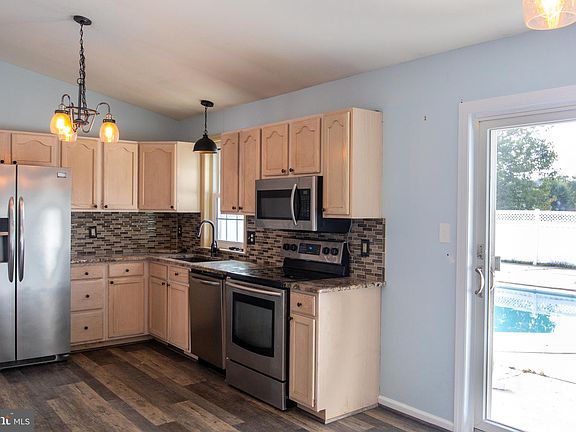 5th image of 6 Winchester Cir #L-0193