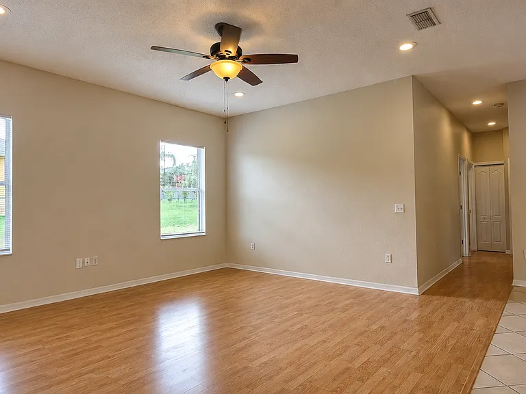 238 Dinner Lake Pl — Photo 4