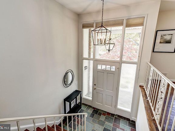 2nd image of 1503 Walden Dr