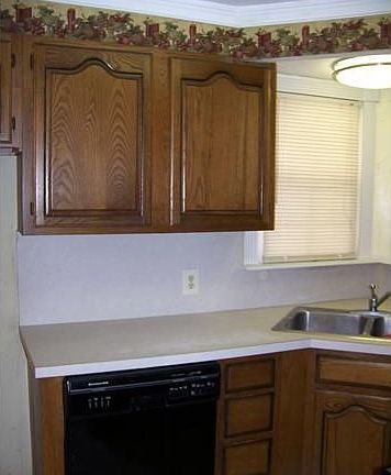 5th image of 1142 N Anita Dr