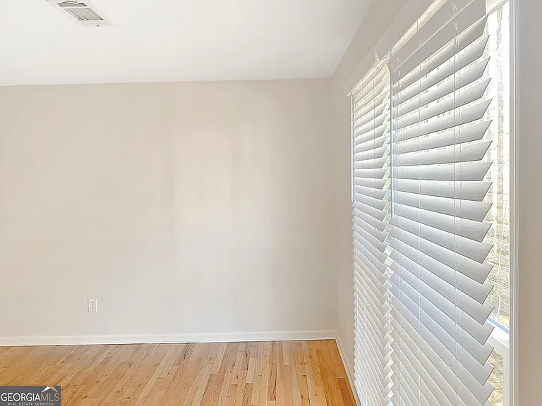 860 Crab Orchard Dr — Photo 8