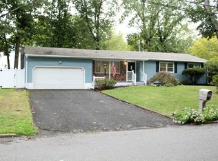 598 Montana Dr, Toms River, NJ 08753