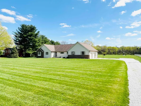 29130 Quinn Rd, North Liberty, IN 46554