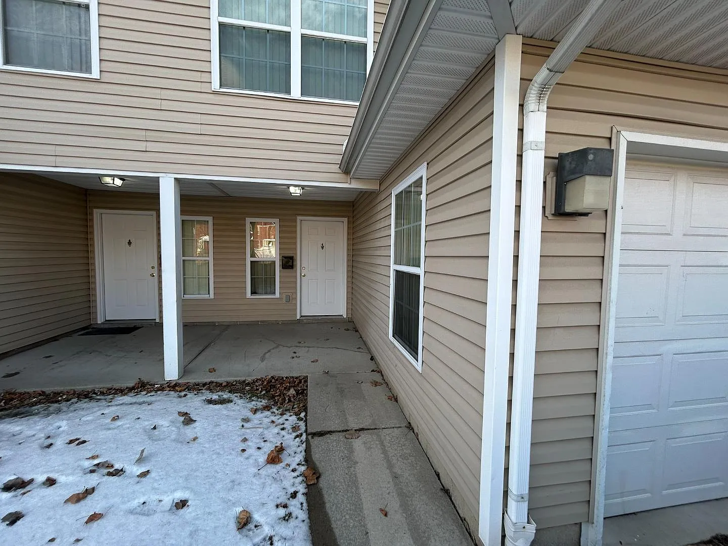 20 Unit - McKinley - 5132 McKinley — Photo 2