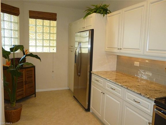 4th image of 8253 Parkstone Pl APT 302