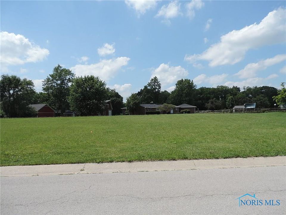 2nd image of 25659 Normandy Rd