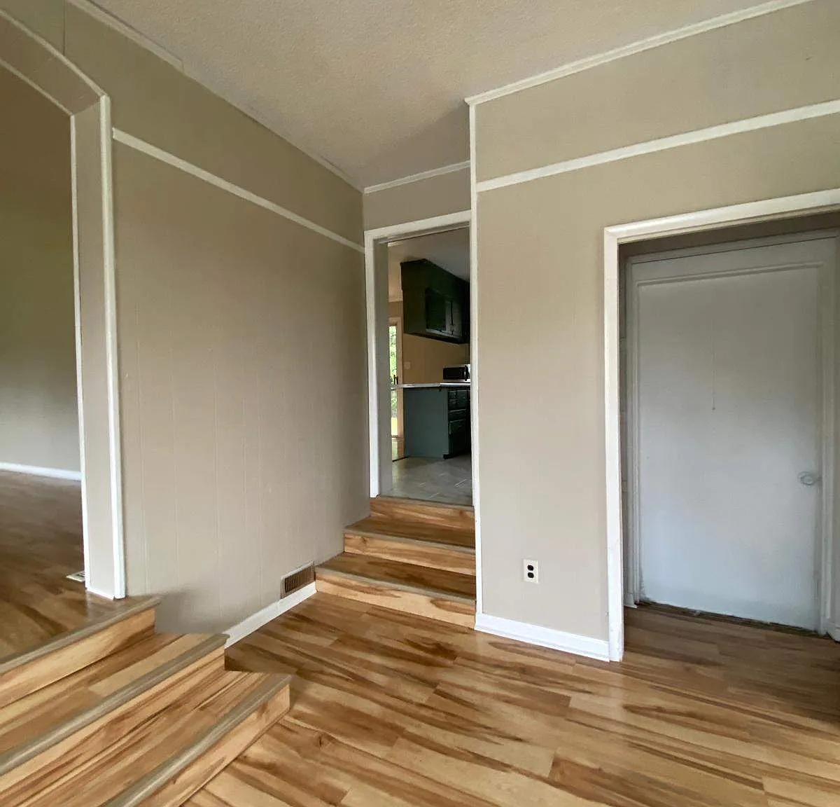 3 bed, 1670 sqft, $1,600 — Photo 4