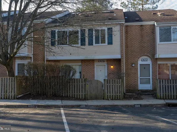 1097 Corbridge Ct, Voorhees, NJ 08043