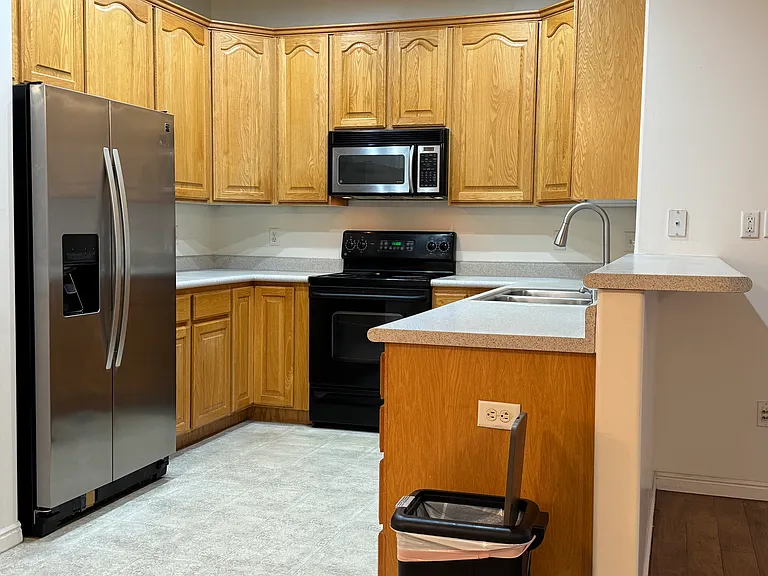 4047 W Hollandia Ln — Photo 29