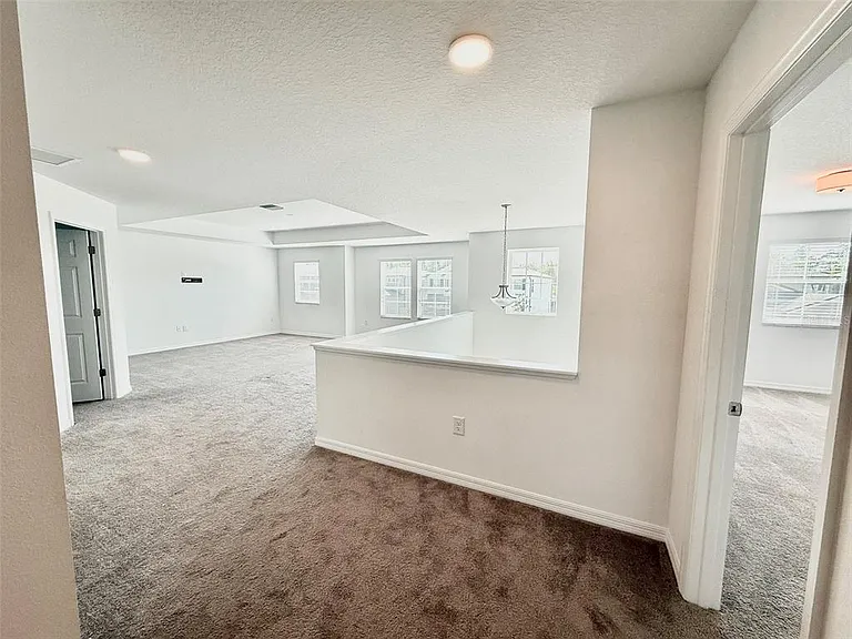 12189 Nouveau Ave — Photo 38