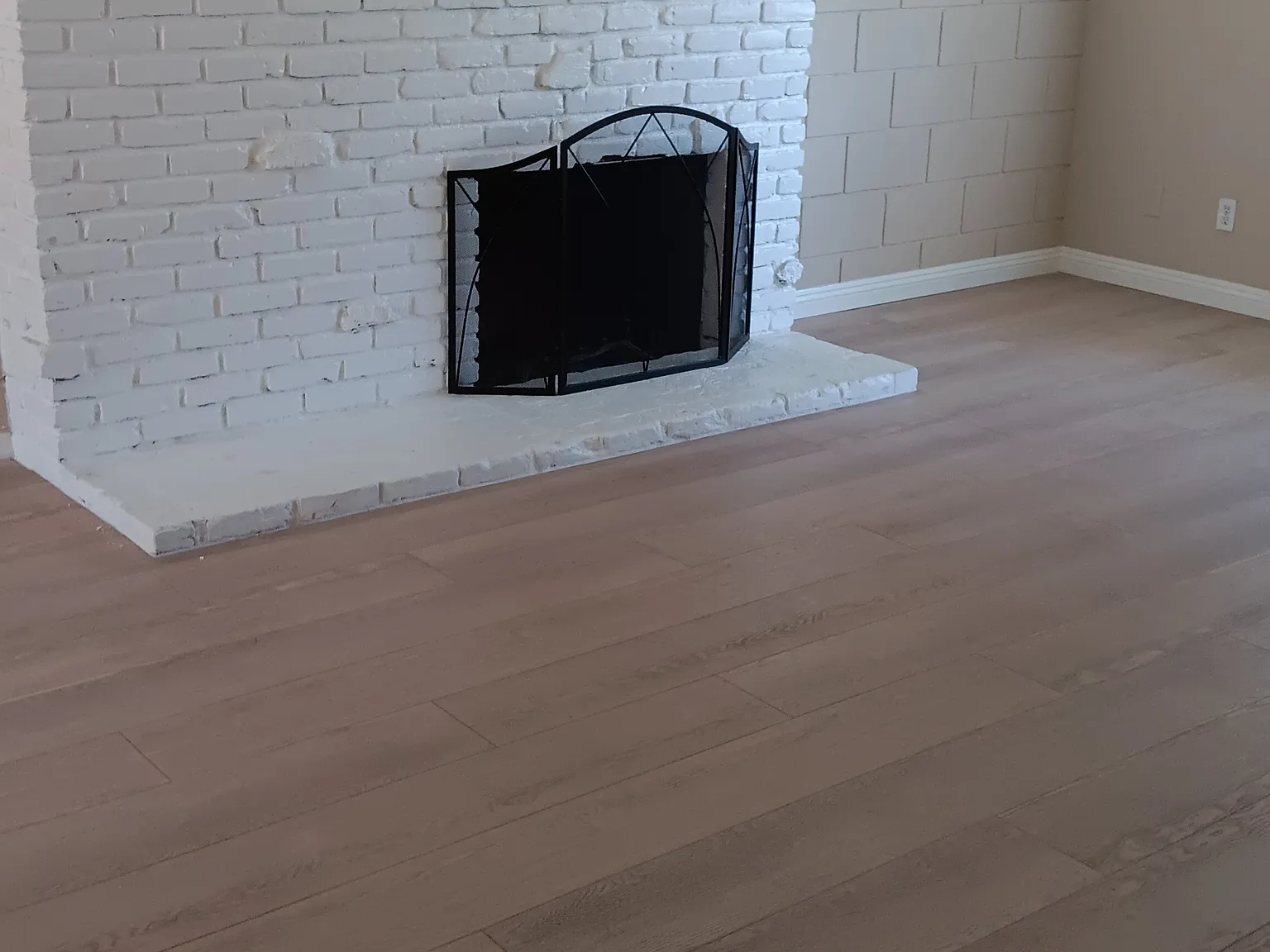 2 bed, 900 sqft, $2,375 — Photo 4
