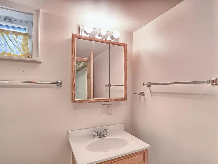 804 S Urbana Ave — Photo 14