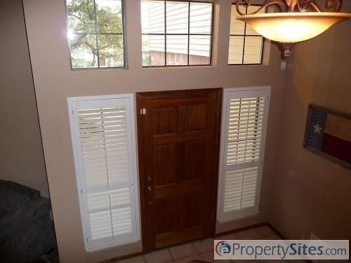 5th image of 1715 Encino Spg