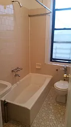 Rented by Max & Associates Realty Corp