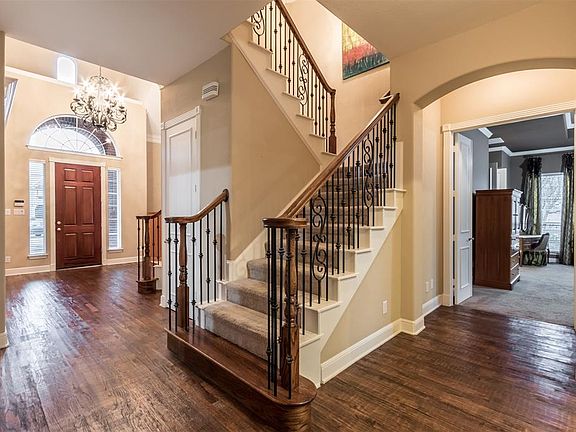 3rd image of 1805 Rustling Brook Ct